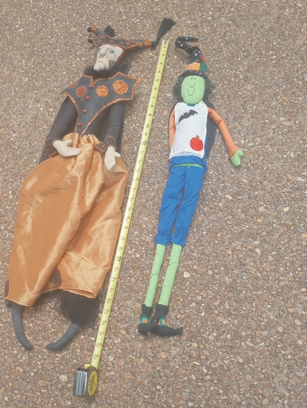 Halloween Witches / Soft Doll Display - Picture 10 of 11